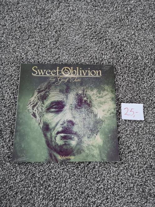 Sweet Oblivion - Relentless, Cd's en Dvd's, Vinyl | Hardrock en Metal, Zo goed als nieuw, Ophalen of Verzenden