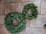 2 kerstkransjes, 1 van 60cm doorsnee, en 1 van 40 cm, Huis en Inrichting, Woonaccessoires | Kransen, Ophalen of Verzenden, Zo goed als nieuw