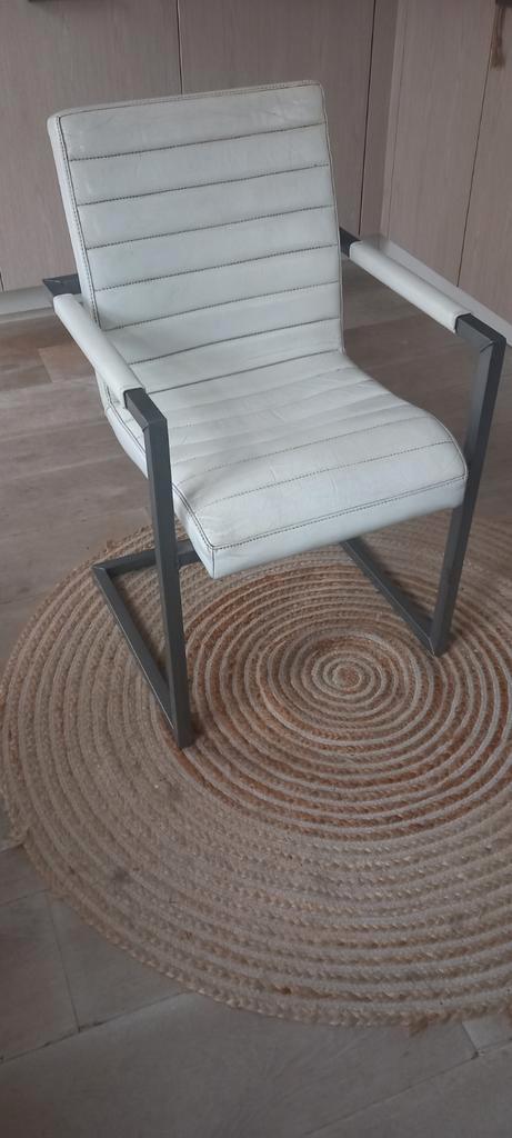 6 Goossens Lederen Eetkamerstoelen nog in zeer goede staat ., Huis en Inrichting, Stoelen, Zo goed als nieuw, Vijf, Zes of meer stoelen
