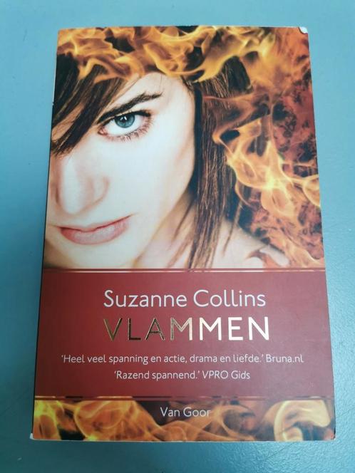 Suzanne Collins - Vlammen, Boeken, Thrillers, Zo goed als nieuw, Nederland, Ophalen of Verzenden