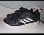 Adidas sneakers zwart wit met klittenband maat 24, Adidas, Gebruikt, Ophalen of Verzenden, Jongen of Meisje