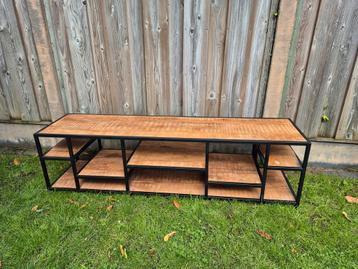 Prachtig TV- Meubel 180x45x52 van Kötter Living Opdenzaal