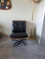 Vintage fauteuile opgeknapt kan niet draaien, Huis en Inrichting, Fauteuils, Ophalen of Verzenden, Gebruikt, Minder dan 50 cm