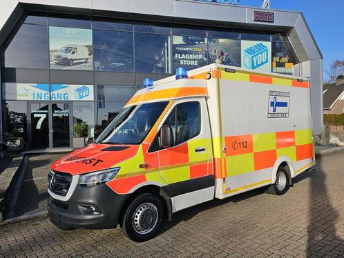 Mercedes-Benz Sprinter 519 3.0 CDI L2 Ambulance (bj 2020), Auto's, Bestelauto's, Bedrijf, Te koop, ABS, Achteruitrijcamera, Airconditioning