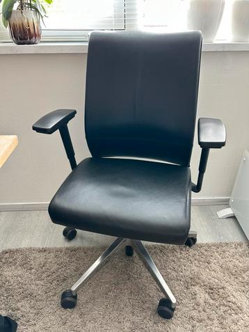 Steelcase burostoel beschikbaar voor biedingen