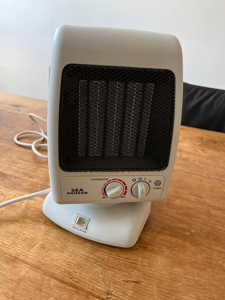 Verwarming/koeling tafelventilator, Caravans en Kamperen, Kampeeraccessoires, Zo goed als nieuw, Ophalen of Verzenden