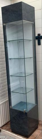 Hoge Vitrinekast met Verlichting - 225cm, Huis en Inrichting, Kasten | Vitrinekasten, Met plank(en), Minder dan 50 cm, Gebruikt