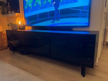 Ikea TV Meubel 178Lx42Bx53H cm €100 beschikbaar voor biedingen
