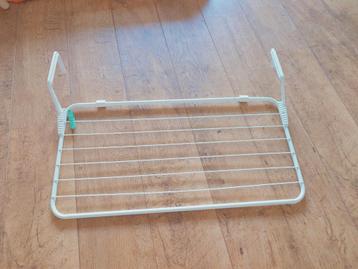 Handig Wasrekje voor Balkon of Radiator beschikbaar voor biedingen