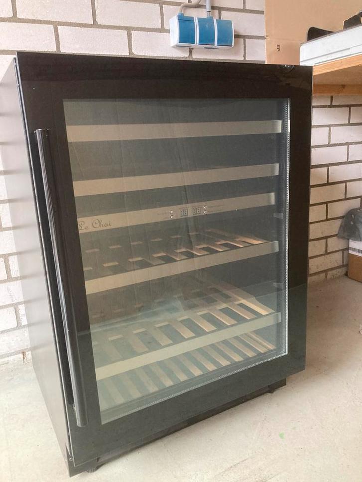 Wijnklimaatkast le Chai LBN 445, Witgoed en Apparatuur, Koelkasten en IJskasten, Zo goed als nieuw, Zonder vriesvak, Minder dan 75 liter