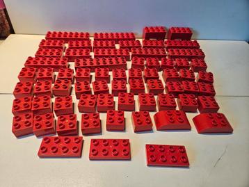 Lego Duplo - 65 Rode Stenen beschikbaar voor biedingen
