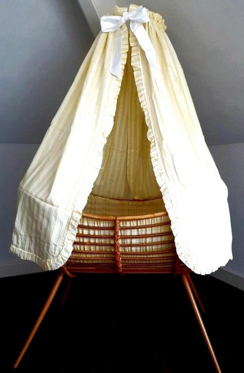 Vintage Romantische wieg, geheel originele staat 1x gebr., Kinderen en Baby's, Babywiegjes en Ledikanten, Zo goed als nieuw, Wieg