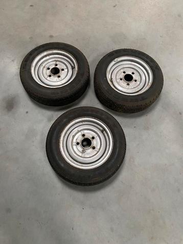 12 inch wielen beschikbaar voor biedingen