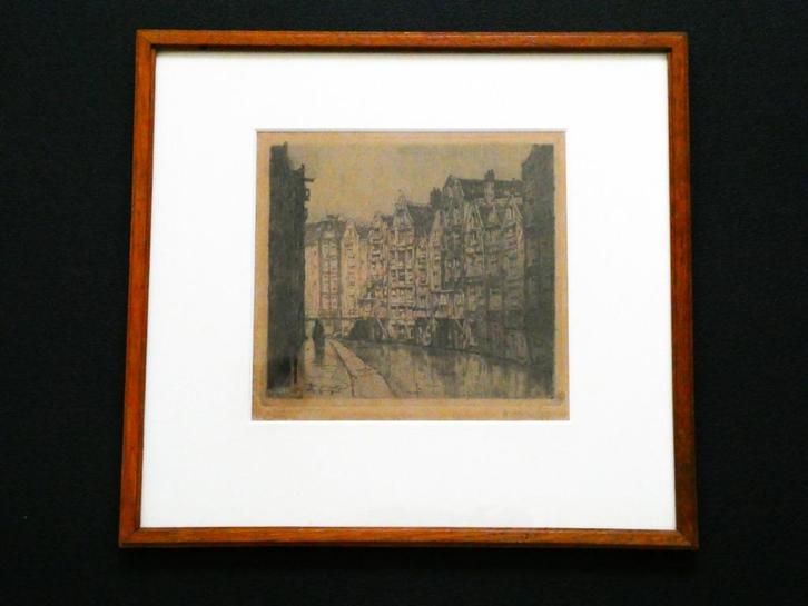 Oudezijds Achterburgwal Anton Pieck Amsterdam 1917 ets, Antiek en Kunst, Kunst | Etsen en Gravures, Ophalen of Verzenden