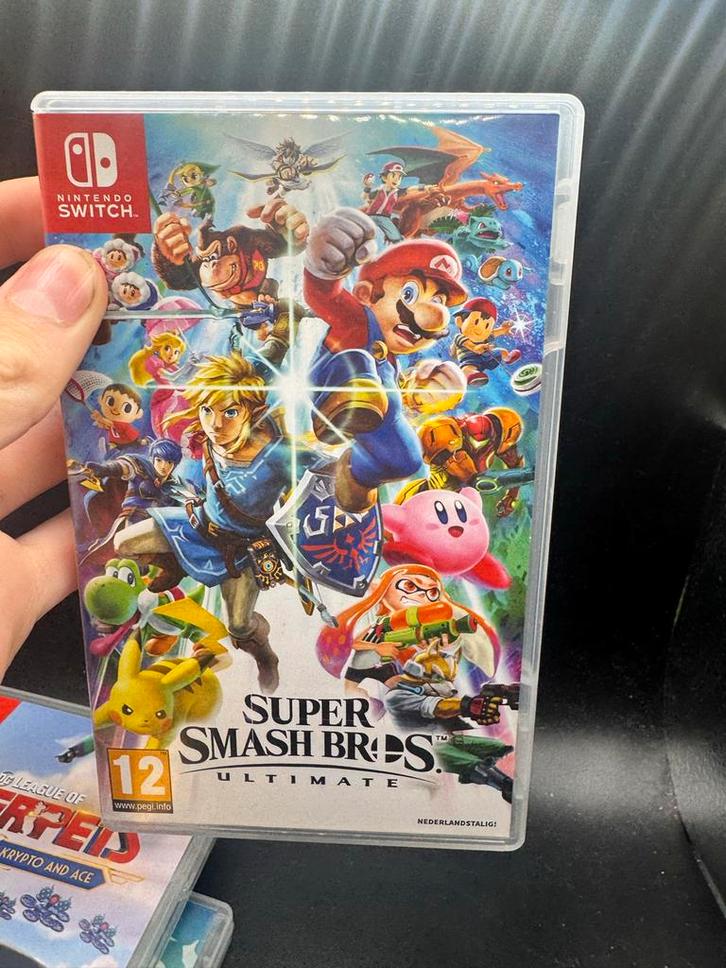 Super Smash Bros. Ultimate - Nintendo Switch, Spelcomputers en Games, Games | Nintendo Switch, Gebruikt, Vechten, 3 spelers of meer