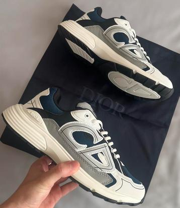 Dior b30, Maat 43, Blue White beschikbaar voor biedingen
