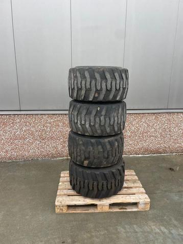 Weidemann Bandenset 6x205 31-15.5 15 Giant schaffer beschikbaar voor biedingen