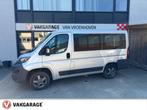 Peugeot Boxer 330 2.0 BlueHDI L1H1 Premium S&S, Stof, Gebruikt, 2500 kg, Origineel Nederlands
