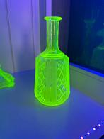 Uranium Scailmont karaf, Antiek en Kunst, Antiek | Glas en Kristal, Ophalen of Verzenden