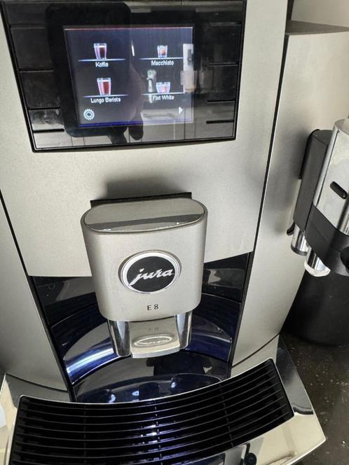 Jura E8 dark inox eb 2023 zgan incl groot onderhoud, Witgoed en Apparatuur, Koffiezetapparaten, Zo goed als nieuw, Gemalen koffie