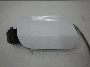 Audi A3 8Y Tankklep Sedan 8Y4809906 LY9L beschikbaar voor biedingen