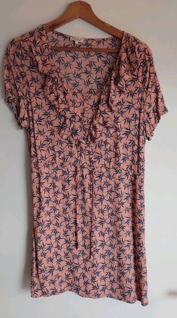 Zomerjurkje Anti Blue Maat L, Kleding | Dames, Jurken, Zo goed als nieuw, Maat 42/44 (L), Roze, Boven de knie, Ophalen of Verzenden