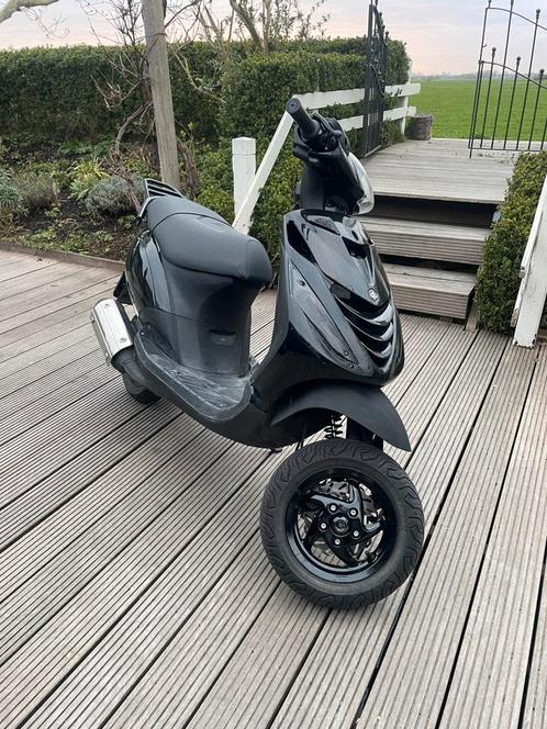 Zip 172cc 2t, Fietsen en Brommers, Scooters | Piaggio, Zo goed als nieuw, Zip, Ophalen