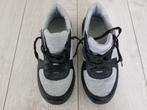 Zo goed als nieuwe grijszwarte sneakergympen - maat 37, Schoenen, Ophalen of Verzenden, Zo goed als nieuw, Jongen