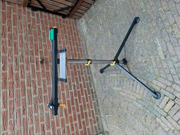 Tacx T3050 voor 12mm steekas. Fietsmontagestandaard  beschikbaar voor biedingen
