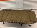 Fox R2 Camo Bedchair Stretcher, Watersport en Boten, Hengelsport | Karpervissen, Ophalen, Zo goed als nieuw, Overige typen