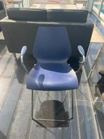 10 Kartell Maui stoelen met armleggers, Huis en Inrichting, Stoelen, Ophalen, Kunststof, Blauw, Zo goed als nieuw