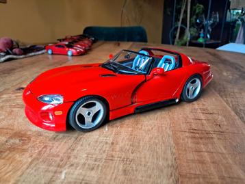 Bburago 1:18 Dodge Viper SRT/10 beschikbaar voor biedingen