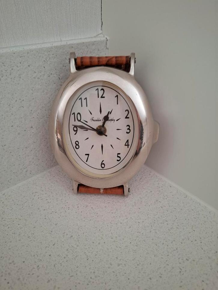 Tafel klokje Bruin Rolind, Huis en Inrichting, Woonaccessoires | Klokken, Zo goed als nieuw, Staande klok, Ophalen of Verzenden