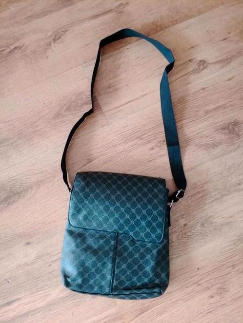Dames Heren schoudertas voor €30, Sieraden, Tassen en Uiterlijk, Tassen | Schoudertassen, Nieuw, Grijs, Ophalen of Verzenden