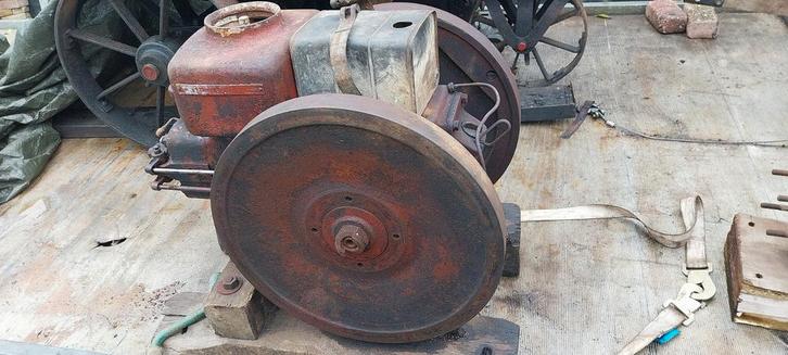 Deutz MAH711 project stationaire motor diesel bootmotor, Verzamelen, Overige Verzamelen, Gebruikt, Ophalen