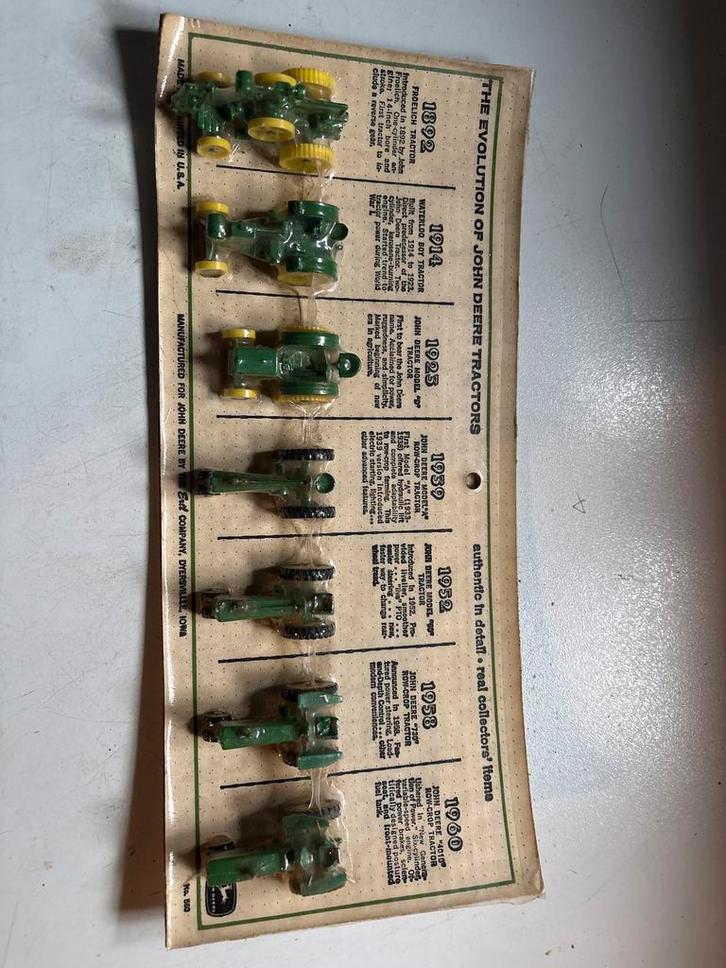 John Deere Tractoren Evolutie Ertl, Verzamelen, Speelgoed, Gebruikt, Ophalen of Verzenden