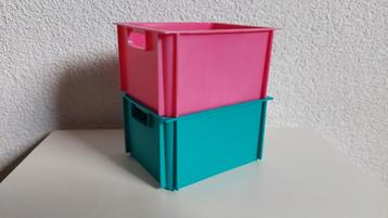 Mandje roze en groen 11 x 8,5 x 6 cm opbergbakjes beschikbaar voor biedingen