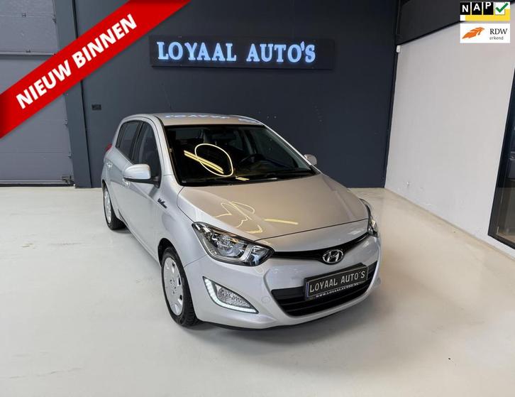 Hyundai I20 1.2i i-Motion | TREKHAAK| AIRCO | PDC | ELEK.RAM, Auto's, Hyundai, Bedrijf, Te koop, i20, ABS, Airbags, Airconditioning