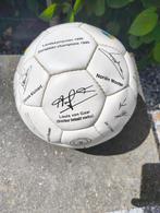 Ajax gesigneerde bal landskampioen 1995, Verzamelen, Sportartikelen en Voetbal, Ophalen, Zo goed als nieuw, Ajax, Overige typen
