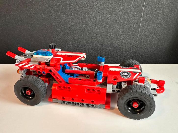 Lego Technic First Responder (Eerste hulp) wagen, Kinderen en Baby's, Speelgoed | Duplo en Lego, Zo goed als nieuw, Lego, Complete set