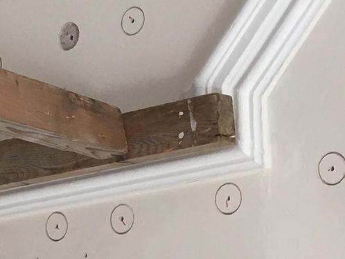 Nette schilder, gipsreparaties, houtrotreparaties, betoncire, Diensten en Vakmensen, Schilders en Behangers, Behangen, Binnenschilderwerk