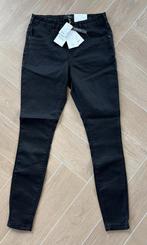 Nieuw: zwarte jeans van Zizzi, maat 42, Zizzi, Zwart, Nieuw, Ophalen of Verzenden