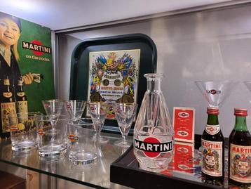 Collectie vintage Martini glazen + diverse items beschikbaar voor biedingen