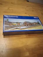 N spoor 2 peronplatvormen Pola N205, Hobby en Vrije tijd, Ophalen of Verzenden, Zo goed als nieuw