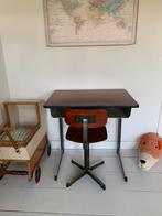 Vintage schoolset, schooltafel en schoolstoel peuter/kleuter, Ophalen, Gebruikt, Tafel(s) en Stoel(en)