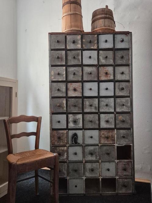 Ladenkast uit werkplaats., Antiek en Kunst, Antiek | Meubels | Kasten, Ophalen
