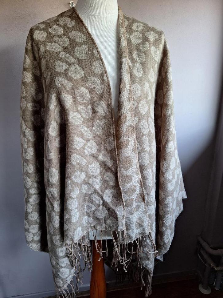 Nieuwe grote zachte bruine omslag sjaal, 2-kanten, Kleding | Dames, Mutsen, Sjaals en Handschoenen, Nieuw, Sjaal, Maat 46/48 (XL) of groter
