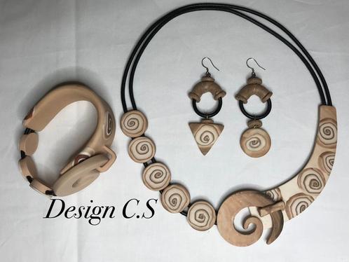 Design Armband Ketting oorbellen Klei, Sieraden, Tassen en Uiterlijk, Armbanden, Nieuw, Overige materialen, Beige, Ophalen of Verzenden