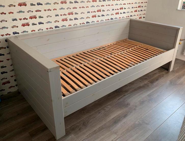 Kajuit Bed (Excl. LattenBodem), Huis en Inrichting, Slaapkamer | Bedden, Ophalen