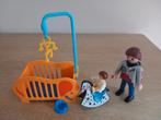 Playmobil papa met baby, bedje, hobbelpaard, po, Ophalen of Verzenden, Zo goed als nieuw, Complete set
